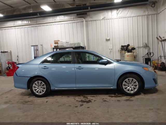 46221973 :رقم المزاد ، 4T4BF1FK4CR158099 vin ، 2012 Toyota Camry Le مزاد بيع