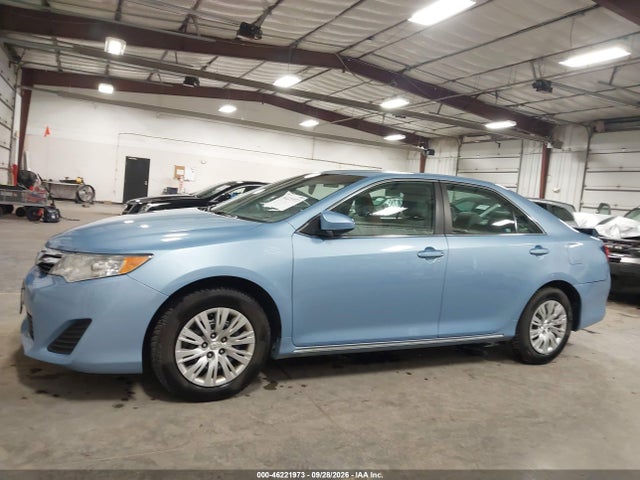 46221973 :رقم المزاد ، 4T4BF1FK4CR158099 vin ، 2012 Toyota Camry Le مزاد بيع