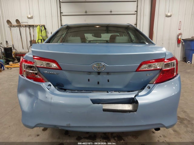 46221973 :رقم المزاد ، 4T4BF1FK4CR158099 vin ، 2012 Toyota Camry Le مزاد بيع