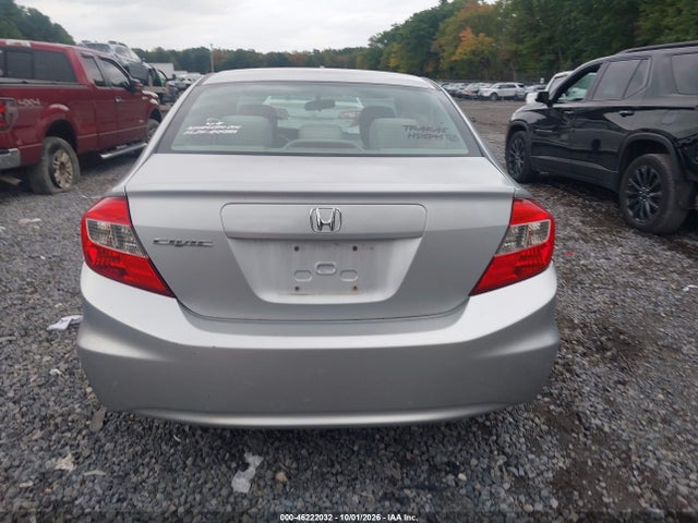 Продажа на аукционе авто 2012 Honda Civic Lx, vin: 2HGFB2F57CH597717, номер лота: 46222032