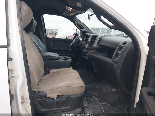2024 Ram 2500 Tradesman  4x4 8' Box მანქანა იყიდება აუქციონზე, vin: 3C6UR5HJ1RG102392, აუქციონის ნომერი: 46222076