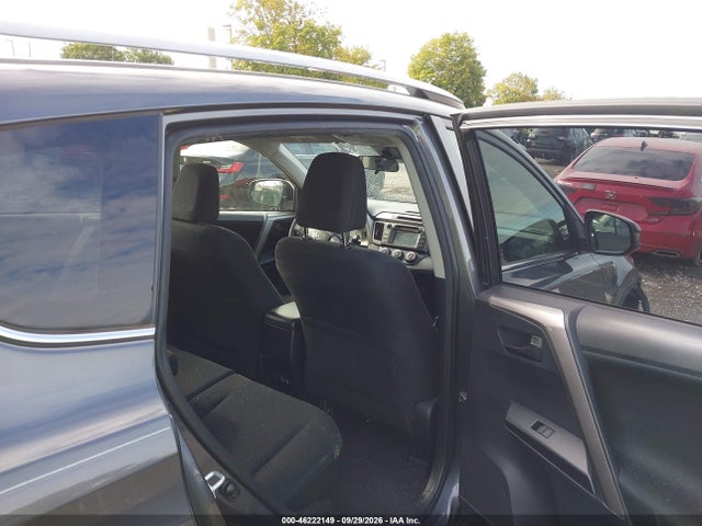Aukcja sprzedaży 2017 Toyota Rav4 Le, vin: JTMBFREV0HJ118085, numer aukcji: 46222149