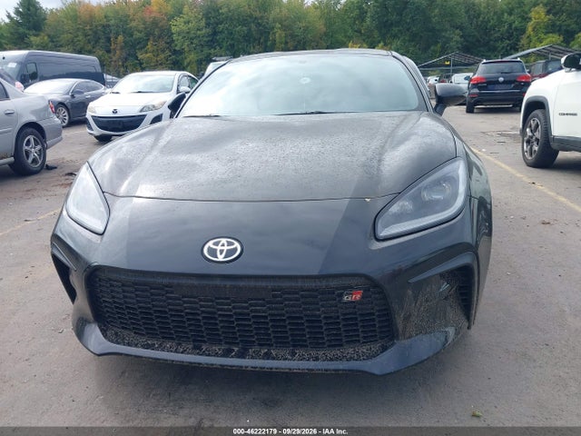 46222179 :رقم المزاد ، JF1ZNBE10S9760469 vin ، 2025 Toyota Gr86 Premium مزاد بيع