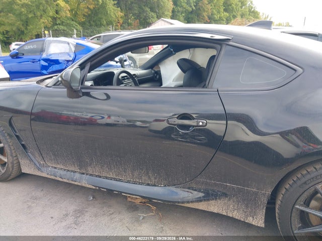 46222179 :رقم المزاد ، JF1ZNBE10S9760469 vin ، 2025 Toyota Gr86 Premium مزاد بيع