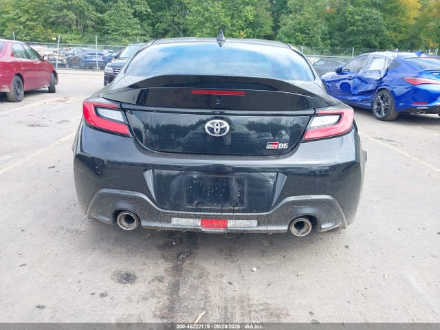 46222179 :رقم المزاد ، JF1ZNBE10S9760469 vin ، 2025 Toyota Gr86 Premium مزاد بيع