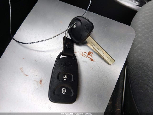 2013 Hyundai Accent Se მანქანა იყიდება აუქციონზე, vin: KMHCU5AE6DU078382, აუქციონის ნომერი: 46222193