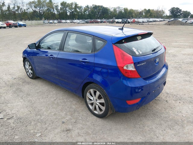 2013 Hyundai Accent Se მანქანა იყიდება აუქციონზე, vin: KMHCU5AE6DU078382, აუქციონის ნომერი: 46222193