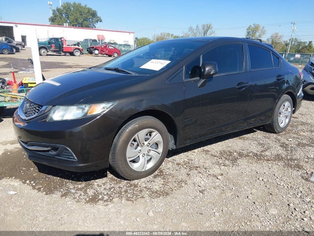 46222342 :رقم المزاد ، 19XFB2F57DE017071 vin ، 2013 Honda Civic Lx مزاد بيع