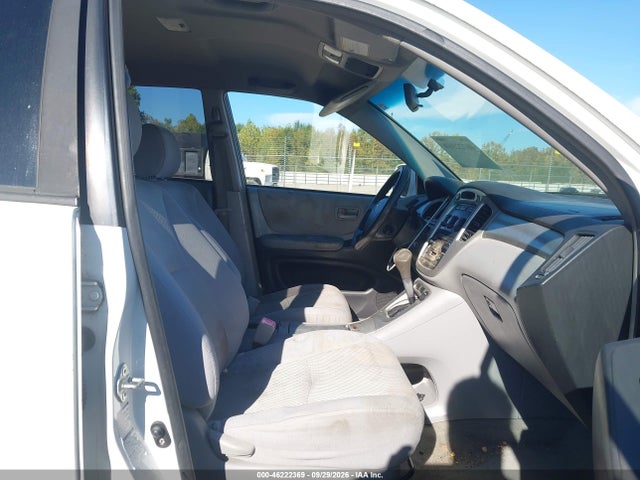 46222369 :رقم المزاد ، JTEEP21A740032935 vin ، 2004 Toyota Highlander V6 مزاد بيع