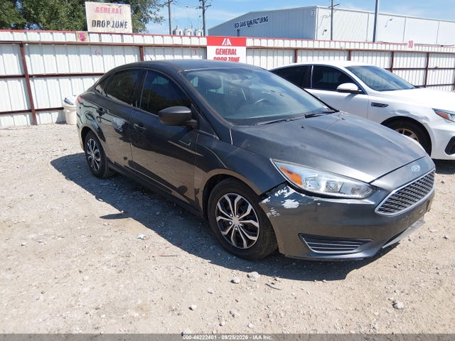 46222401 :رقم المزاد ، 1FADP3E28HL253902 vin ، 2017 Ford Focus S مزاد بيع