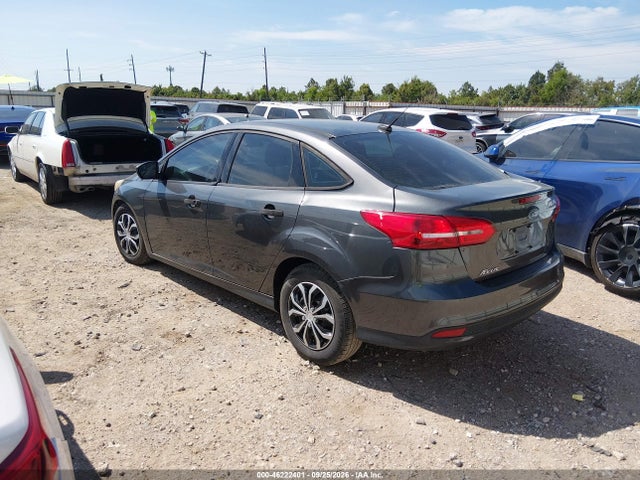 46222401 :رقم المزاد ، 1FADP3E28HL253902 vin ، 2017 Ford Focus S مزاد بيع