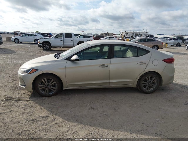 46222413 :رقم المزاد ، 5NPD84LF8JH258501 vin ، 2018 Hyundai Elantra Sel مزاد بيع