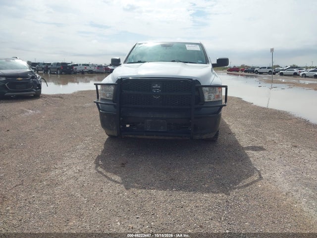 2022 Ram 1500 Classic Tradesman  4x2 6'4 Box მანქანა იყიდება აუქციონზე, vin: 1C6RR6FG5NS231595, აუქციონის ნომერი: 46222467