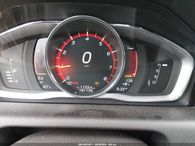 2017 Volvo Xc60 T6 Dynamic მანქანა იყიდება აუქციონზე, vin: YV449MRR9H2163050, აუქციონის ნომერი: 46222471
