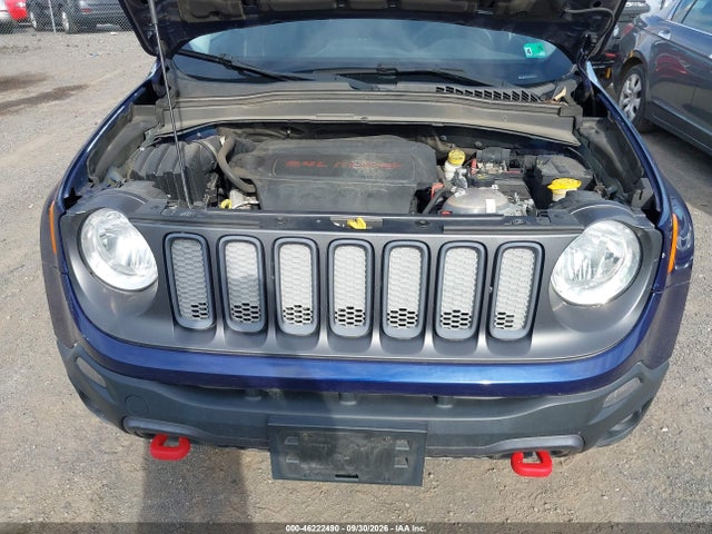46222490 :رقم المزاد ، ZACCJBCTXGPC68960 vin ، 2016 Jeep Renegade Trailhawk مزاد بيع