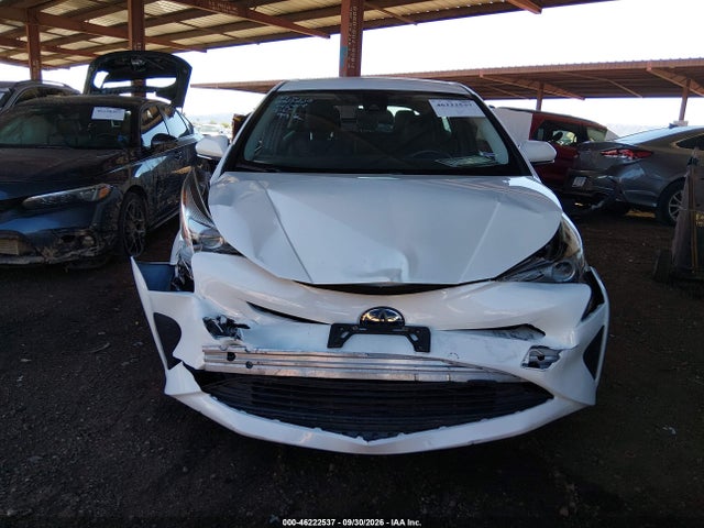 Toyota Prius Two 2017 JTDKBRFU0H3039554 Image 6