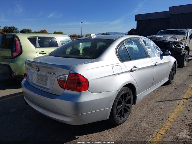 2007 Bmw 328i მანქანა იყიდება აუქციონზე, vin: WBAVA33527KX78825, აუქციონის ნომერი: 46222567