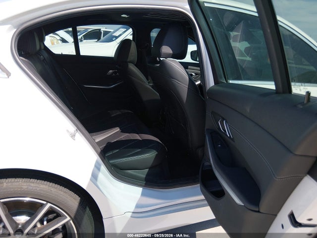46222645 :رقم المزاد ، WBA5R1C54KAE81988 vin ، 2019 Bmw 330i مزاد بيع