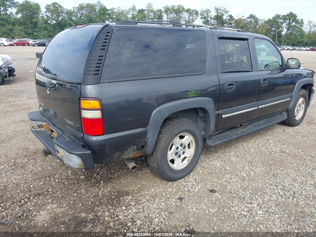 2004 Chevrolet Suburban 1500 Ls მანქანა იყიდება აუქციონზე, vin: 3GNFK16T44G215515, აუქციონის ნომერი: 46222684