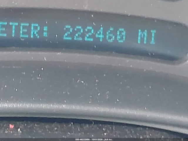 2004 Chevrolet Suburban 1500 Ls მანქანა იყიდება აუქციონზე, vin: 3GNFK16T44G215515, აუქციონის ნომერი: 46222684