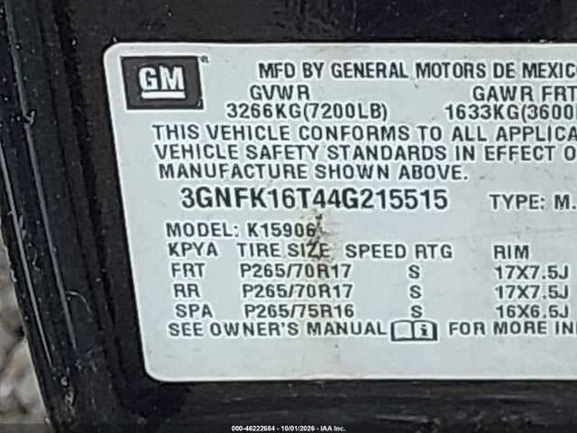 2004 Chevrolet Suburban 1500 Ls მანქანა იყიდება აუქციონზე, vin: 3GNFK16T44G215515, აუქციონის ნომერი: 46222684