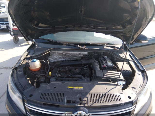 46222730 :رقم المزاد ، WVGAV7AX5FW579241 vin ، 2015 Volkswagen Tiguan S مزاد بيع