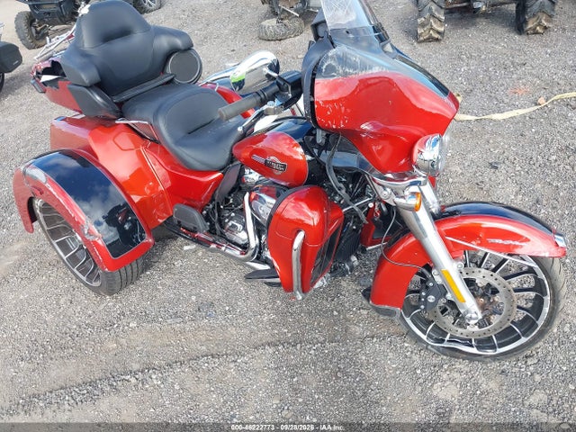 Harley-Davidson FLHTCUTG 2025 1HD1MAF18SB856232 main image