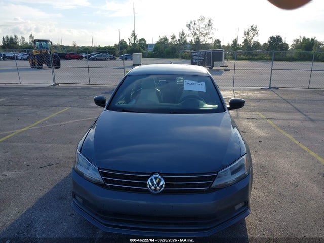46222784 :رقم المزاد ، 3VWD17AJ8GM259466 vin ، 2016 Volkswagen Jetta 1.8t Sport مزاد بيع
