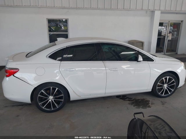46222875 :رقم المزاد ، 1G4PR5SK6H4115511 vin ، 2017 Buick Verano Sport Touring مزاد بيع