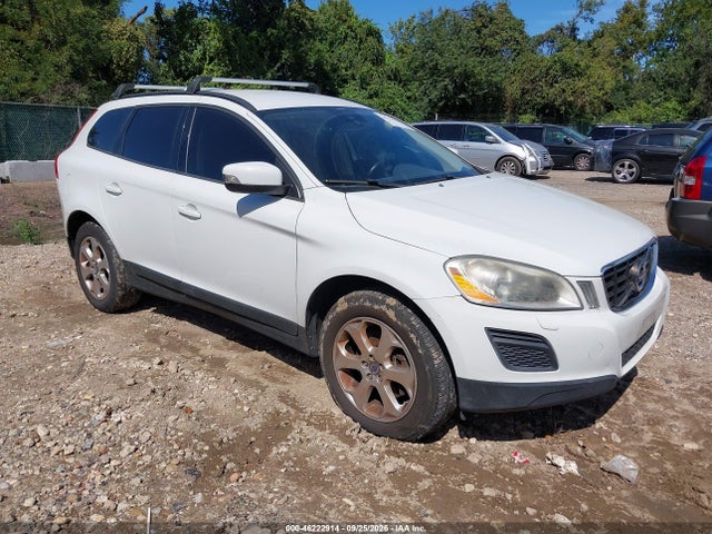 2013 Volvo Xc60 3.2/3.2 Platinum/3.2 Premier/3.2 Premier Plus მანქანა იყიდება აუქციონზე, vin: YV4952DL4D2365605, აუქციონის ნომერი: 46222914