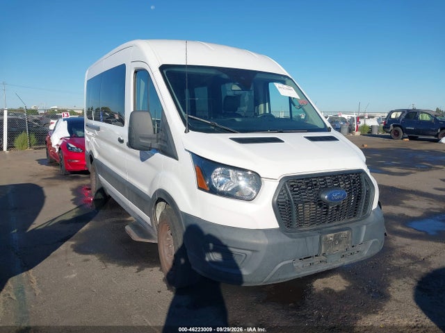 46223009 :رقم المزاد ، 1FTYE1C85NKA31977 vin ، 2022 Ford Transit-150 مزاد بيع