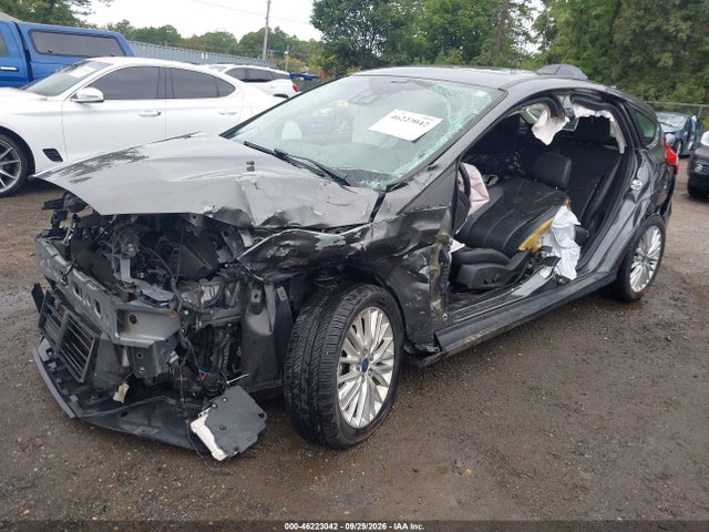Продажа на аукционе авто 2017 Ford Focus Titanium, vin: 1FADP3N2XHL242562, номер лота: 46223042