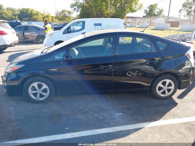 2015 Toyota Prius მანქანა იყიდება აუქციონზე, vin: JTDKN3DU5F1938166, აუქციონის ნომერი: 46223186