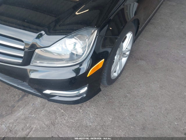 46223198 :رقم المزاد ، WDDGF4HB8ER304826 vin ، 2014 Mercedes-benz C 250 Sport مزاد بيع
