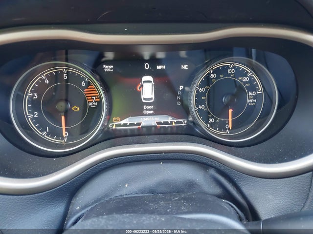 2017 Jeep Cherokee Limited Fwd მანქანა იყიდება აუქციონზე, vin: 1C4PJLDB0HW577936, აუქციონის ნომერი: 46223233