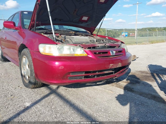 46223235 :رقم المزاد ، 1HGCG16522A017690 vin ، 2002 Honda Accord 3.0 Ex مزاد بيع