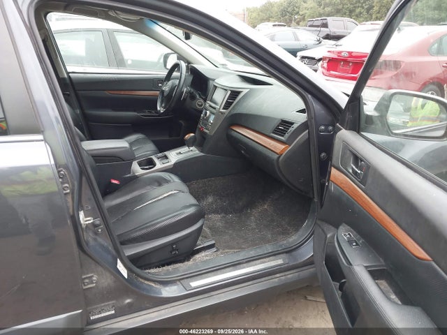 46223269 :رقم المزاد ، 4S4BRBMC5E3304408 vin ، 2014 Subaru Outback 2.5i Limited مزاد بيع
