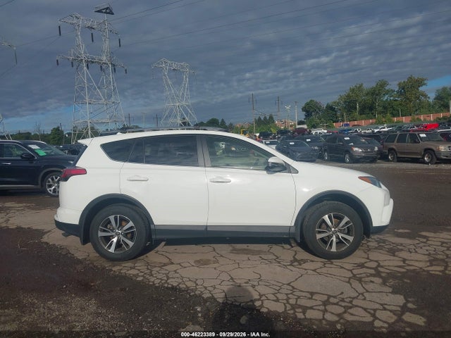 Toyota Rav4 Xle 2017 JTMRFREV3HJ171930 Image 13