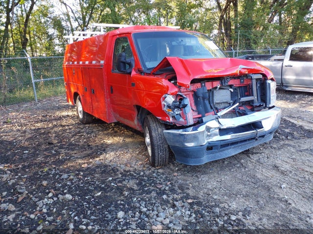 46223413 :رقم المزاد ، 1FDWE3FN2NDC17349 vin ، 2022 Ford E-350 Cutaway مزاد بيع