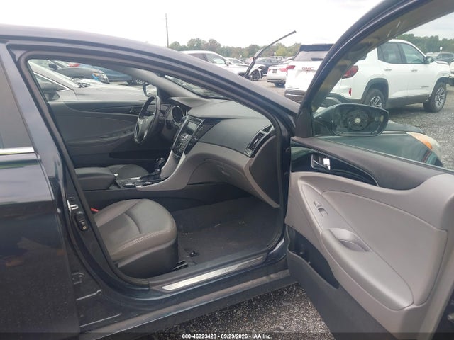 2011 Hyundai Sonata Limited მანქანა იყიდება აუქციონზე, vin: 5NPEC4AC1BH137709, აუქციონის ნომერი: 46223428