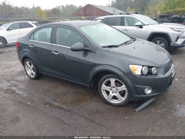 2015 1G1JE5SB3F4169621 main image