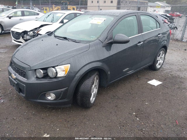 Chevrolet Sonic Ltz Auto 2015 1G1JE5SB3F4169621 Image 2