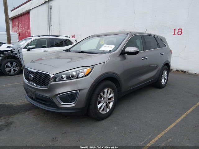 KIA Sorento 2.4l L 2016 5XYPG4A32GG149282 Image 2