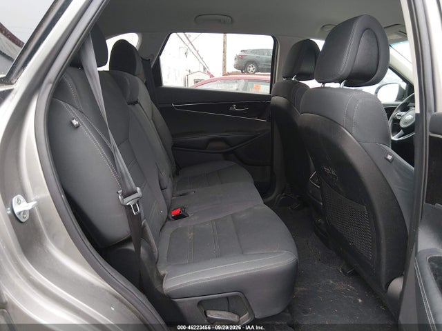 KIA Sorento 2.4l L 2016 5XYPG4A32GG149282 Image 8