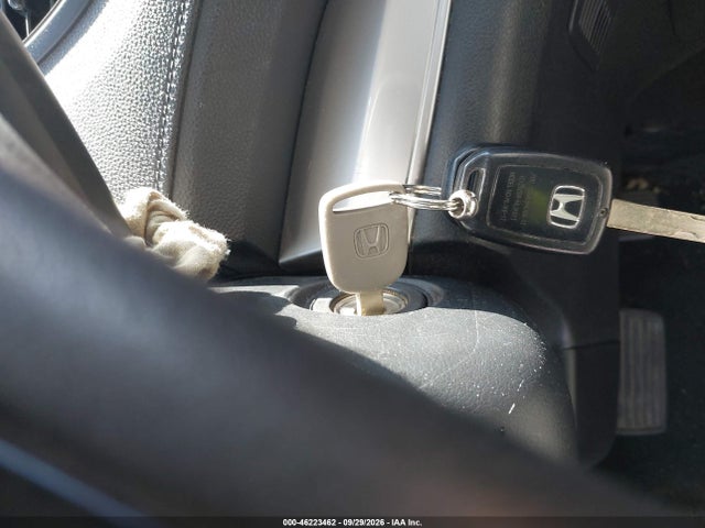 46223462 :رقم المزاد ، 2HKRM3H38FH557956 vin ، 2015 Honda Cr-v Lx مزاد بيع
