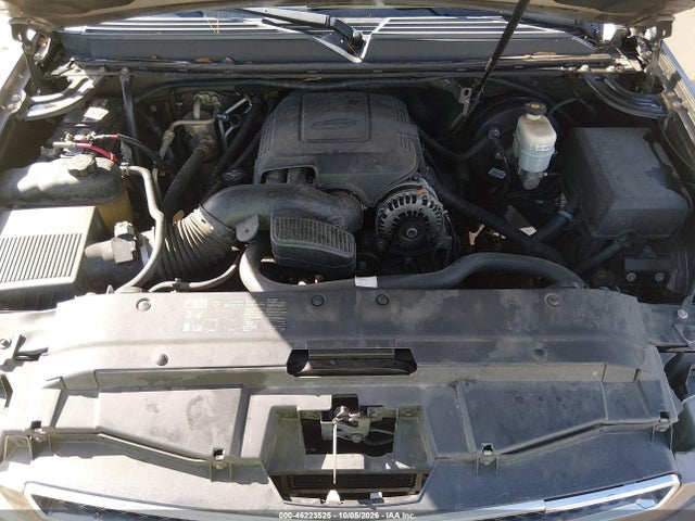 46223525 :رقم المزاد ، 1GNSCJE06CR246329 vin ، 2012 Chevrolet Suburban 1500 Lt مزاد بيع