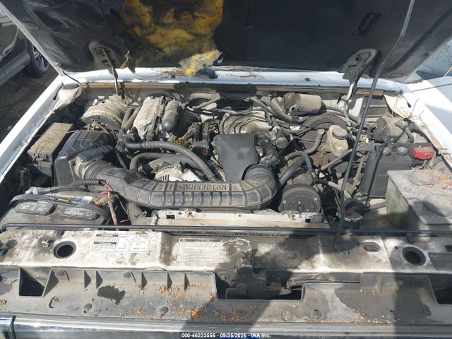 46223556 :رقم المزاد ، 1FMDU34X5PUA46016 vin ، 1993 Ford Explorer مزاد بيع