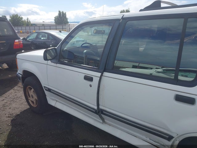 46223556 :رقم المزاد ، 1FMDU34X5PUA46016 vin ، 1993 Ford Explorer مزاد بيع
