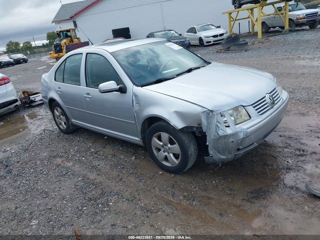 Продажа на аукционе авто 2003 Volkswagen Jetta Gls 2.0l, vin: 3VWSK69M33M165387, номер лота: 46223557