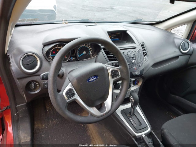 Ford FIESTA SE 2018 3FADP4BJXJM135811 Image 14